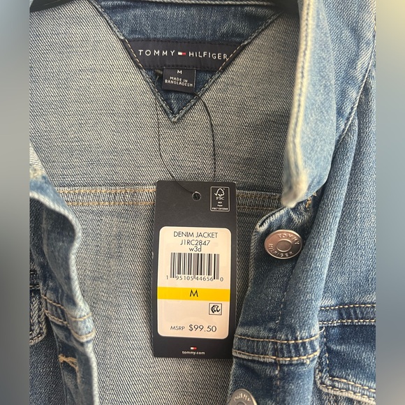 NWT $99.50 Tommy Hilfiger Blue Denim Jean Jacket Size M - Picture 4 of 7